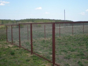 Забор из сетки рабицы в натяг секционный 12 метров фото в Больших Вязёмах